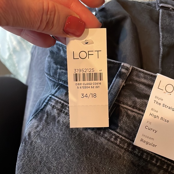 Loft Jeans - Picture 10 of 11